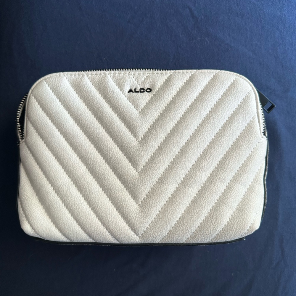 Aldo Quilted Ivory/White Pouch